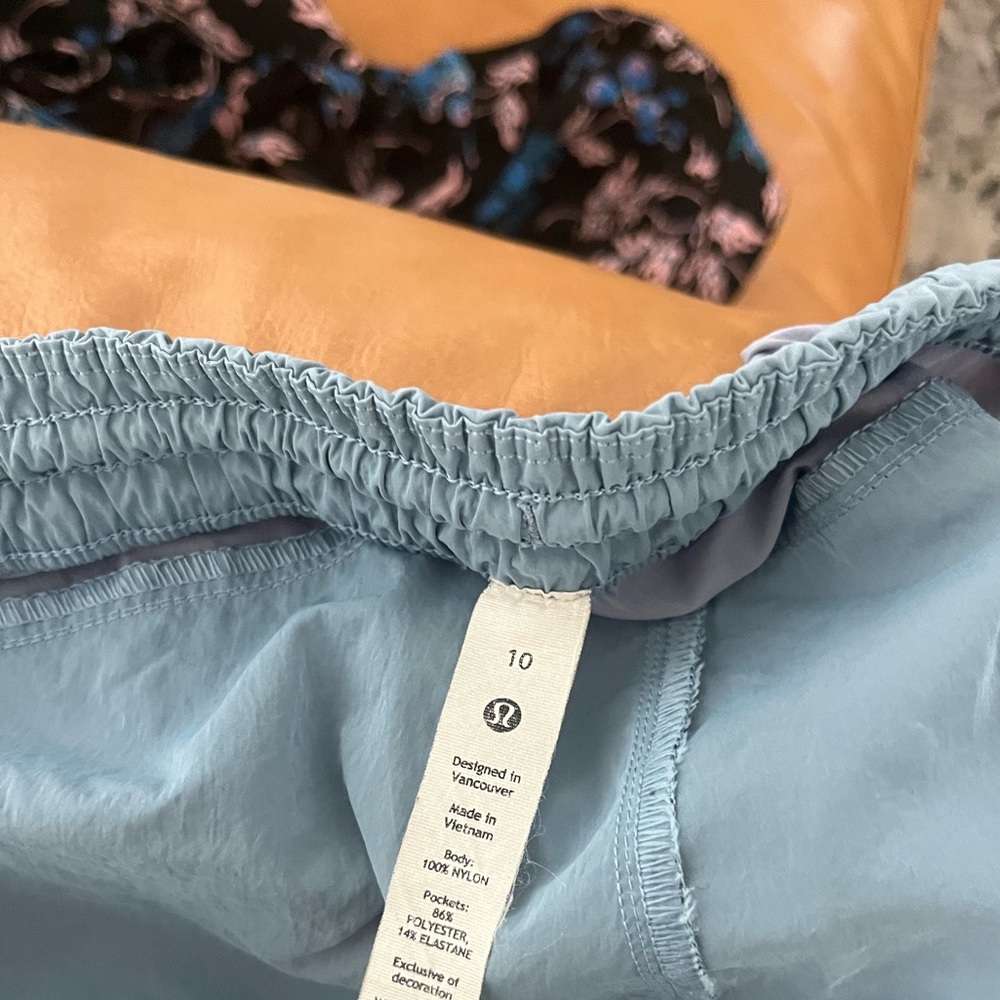 Lululemon Evergreen High-Rise Short - Picture 4 of 4